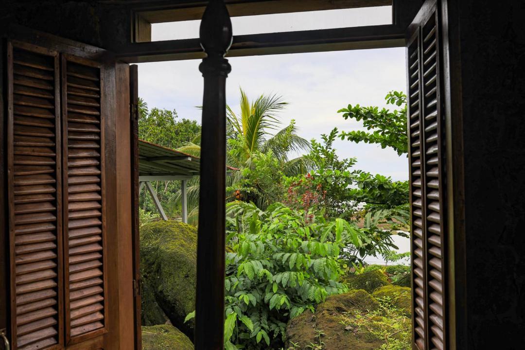 Mionga Hotel Santa Cruz Exterior photo