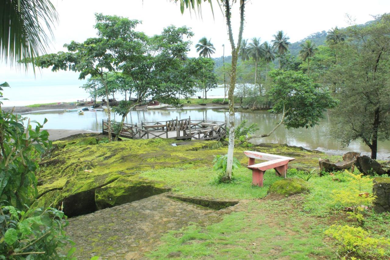 Mionga Hotel Santa Cruz Exterior photo